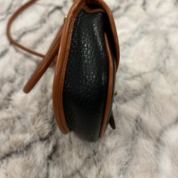 Vintage Dooney & Bourke Cavalry All Weather Leather Mini Crossbody Belt Bag - Picture 2 of 10